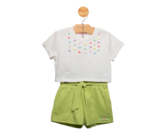 Conjunto com Cropped Bordado Corações e Short com Faixa