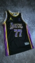 Imagen de CAMISETA LAKERS DONCIC (77) NEGRA