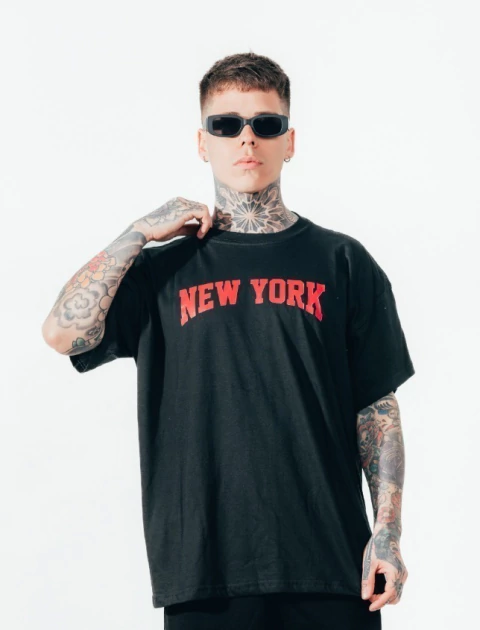 REMERA OVERSIZE NEW YORK NEGRO (PSS) - comprar online