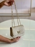 BOLSA LISA FIVELA BORBOLETA DE CORRENTE BEGE - comprar online