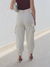Imagem do Calça Feminina Luísa Modelagem Cargo com Cinto Encapado