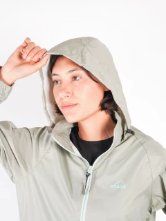Imagen de Campera rompevientos Paris