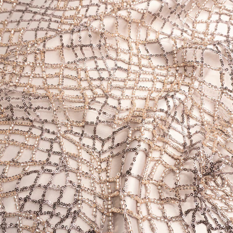 TUL BORDADO BEIGE ESTILO RED - comprar online