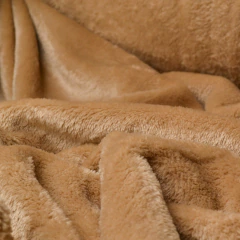 CORDERITO DE MICROFIBRA BEIGE POR KILO en internet