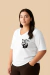 T-shirt Estampada Capivara Simpática por Natureza Decote V Branco | Camiseta Feminina Plus Size de Algodão na internet