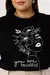 Camiseta Feminina Luxo Mulher Traços Flores | Plus Size - comprar online