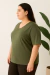 Camiseta Feminina Decote V Verde Militar | T-shirt de Algodão Plus size - comprar online