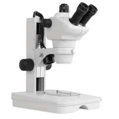 ESTÉREO MICROSCÓPIO TRINOCULAR ZOOM/AUMENTO MÁX. 150X COM SISTEMA DE ILUMINAÇÃO DUPLO DIASCÓPICO (TRANSMITIDO) E EPISCÓPICO (INCIDENTE) LÂMPADA LED