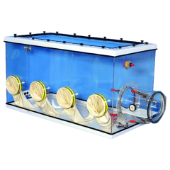 CÂMARA (GLOVE BOX) USO EM PESAGENS COM BALANÇAS ANALÍTICAS, RECIRCULAÇÃO E FILTRAGEM CONTÍNUA DA ATMOSFERA INTERNA, SISTEMA DE EXAUSTÃO FECHADO PARA 02 OPERADORES , 02 PARES DE LUVAS, MEDIDAS INTERNAS 152 X 74 X 81 CM - MODELO 830-ABE/CLC/EXP
