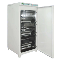 INCUBADORA CO2 DIGITAL COM CAPACIDADE 650 LITROS, COM 3 AGITADORES ORBITAIS EMBUTIDOS, JAQUETA DE AR, SENSOR CO2 I.R., LÂMPADA UV, FILTRO HEPA, JÁ EQUIPADA COM PLATAFORMAS COM GARRAS, PARA FRASCOS 36 X 100 ML, 23 X 250 ML, 16 X 500 ML, 9. X 1000 ML E 4 X 2000 ML – MODELO NB206CXL en internet