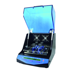 PLATAFORMA UNIVERSAL PARA AGITAÇÃO DE DIVERSOS FRASCOS COM MOLAS AJUSTÁVEIS PARA USO COM AS MESAS AGITADORAS MODELOS BIOGS10, BIOGS20-IC E BIOGS30 E INCUBADORAS COM AGITAÇÃO BIOES60-IC E BIOES60C-IC - CÓDIGO PW-260 - Biosystems Importadora Ltda
