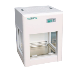 MINI CABINE FLUXO LAMINAR VERTICAL, DIGITAL, CLASSE 100, COM FILTRO HEPA 99,9999%, LÂMPADA UV, PORTA FRONTAL, ÁREA ÚTIL INTERNA MEDINDO 48CM (LARGURA) X 34CM (COMPRIMENTO) X 37CM (ALTURA), PARA USO EM CIMA DE BANCADA MODELO CJ-600P - comprar online