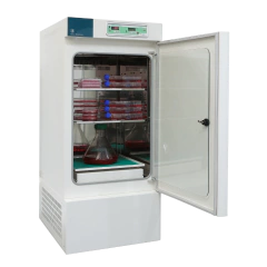 INCUBADORA REFRIGERADA DIGITAL, COM AGITADOR ORBITAL E 6 PLATAFORMAS PARA FRASCOS 36X100ML, 23X250ML, 16X500ML, 9X1000ML, 4X2000ML, TEMPERATURA REGULÁVEL DE 5ºC-60ºC,CÂMARA INTERNA AÇO INOX, TIMER, DE PISO - MODELO: NB205VQ-IC