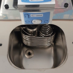 SISTEMA DE RESFRIAMENTO/AQUECIMENTO, FAIXA DE TEMPERATURA -20° A 100°C, TANQUE DE 5 LITROS COM TORNEIRA DE DRENAGEM, COM TERMOSTATO MONTADO NO REFRIGERADOR, TUBULAÇÃO E CLIPES ISOLADOS, 110V – MODELO CSL-CHILLERB$