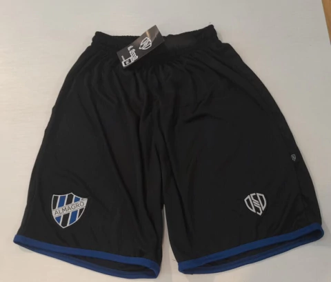 Short Alternativo Almagro - Negro - comprar online