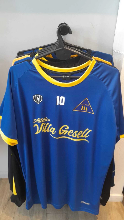 Remera Entrenamiento Atletico Villa Gesell con Nro - comprar online