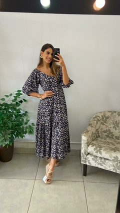 VESTIDO LONGO MANGA 3/4 FLORES - comprar online