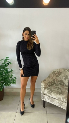 VESTIDO CURTO MANGA LONGA COM BRILHO - comprar online