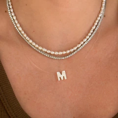 Colar Letra madrepérola Nylon - comprar online