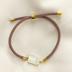 Pulseira Tecido Lilás Madrepérola - comprar online