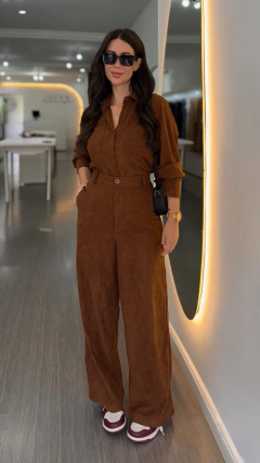 Conjunto Georges Marrom - comprar online