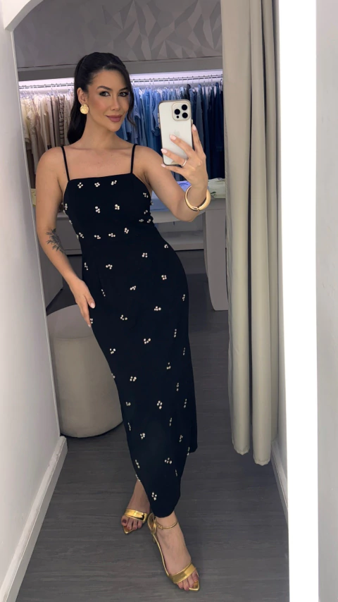 Vestido Yvi Pedraria Preto - comprar online