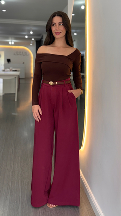 Calça Alfaiataria Atenas Cereja - comprar online