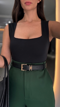 Calça Pantalona Tula Verde na internet