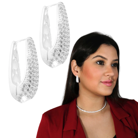 Brinco Gota Cravejada Grande Banhada a prata 925 fecho click