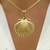 Colar com 2 fotos relicário concha folheado a ouro 18k - comprar online