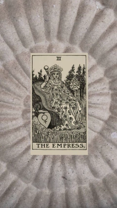 colagante emperatriz en internet