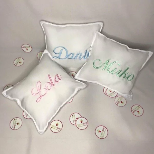 ALMOHADON CON NOMBRE