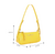 BOLSA PEQUENA COM SHAPE ALONGADO MINIMALISTA EM COURO AMARELO HONEY