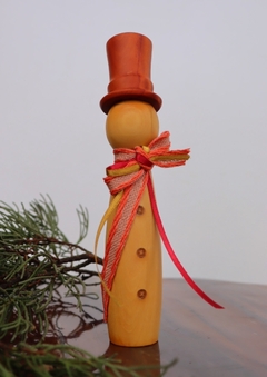 Boneco de madeira