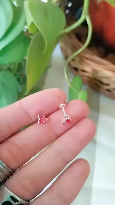 Abridor Cubic Triángulo Fucsia (PRECIO POR UNIDAD)