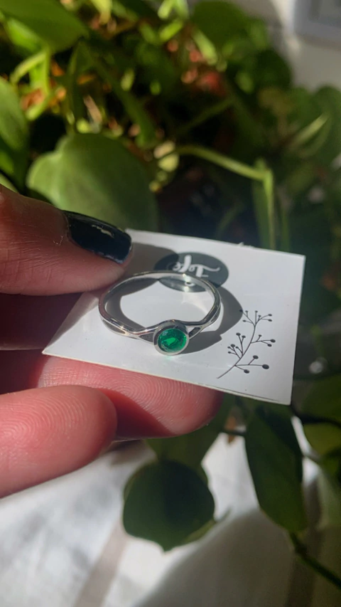 Anillo Piedra Verde AC 18 mm