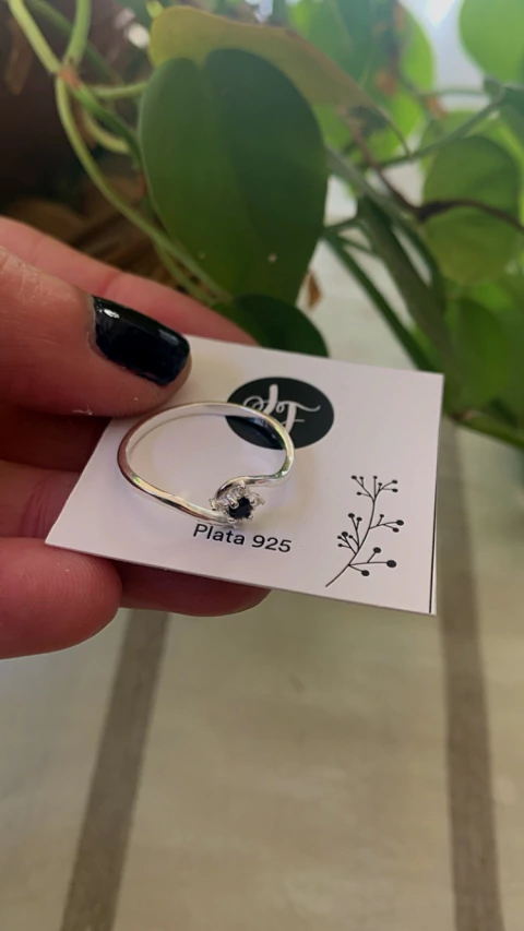 Anillo Cubic Negro 18mm