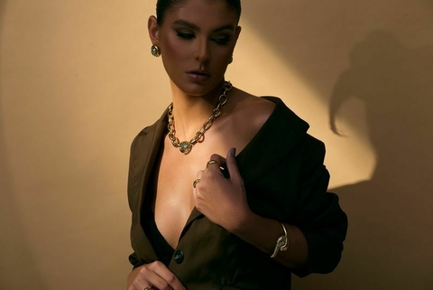 Banner da categoria Morena Canela