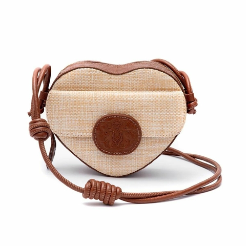 BOLSA TIRACOLO HEART EM PALHA E COURO