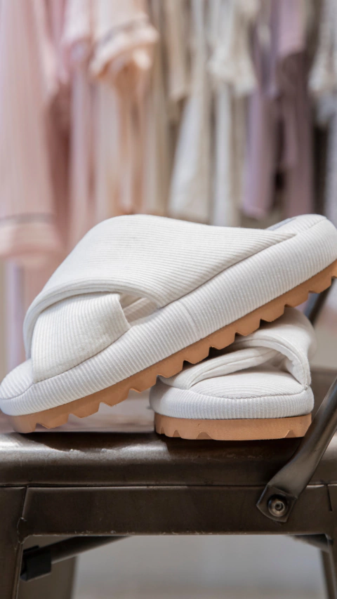 Pantuflon cruzado morley blanco (8011BL)