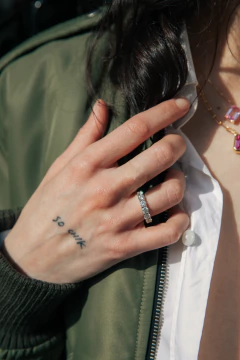 Anel Infinity G na internet