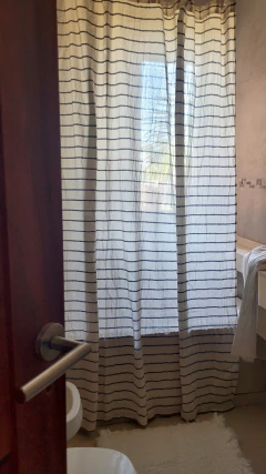 cortina de baño Amelia rayas azul - comprar online