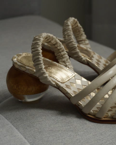 SANDÁLIA MARGOT OFF WHITE - FAZZA