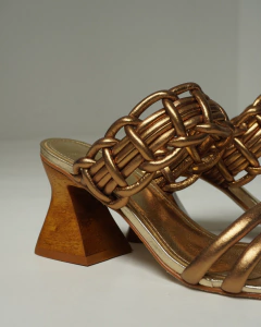 TAMANCO ANTONIA BRONZE na internet