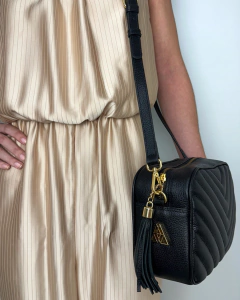 BOLSA MÉDIA PRETA - comprar online