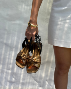 FLAT FIORI BRONZE na internet