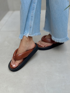 FLAT FORM RIO MARROM