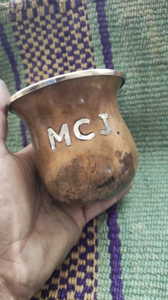 MATE YEGUA Y POTRILLO CON INICIALES - comprar online