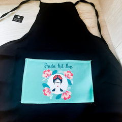 Delantal negro personalizado
