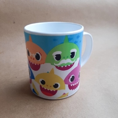 Taza Baby Shark en internet